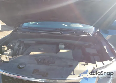 2016 Nissan Pathfinder Sl из США, поврежденный, VIN 5N1AR2MM4GC659349